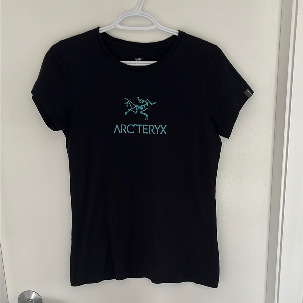 Arc'teryx Black Logo T-Shirt
